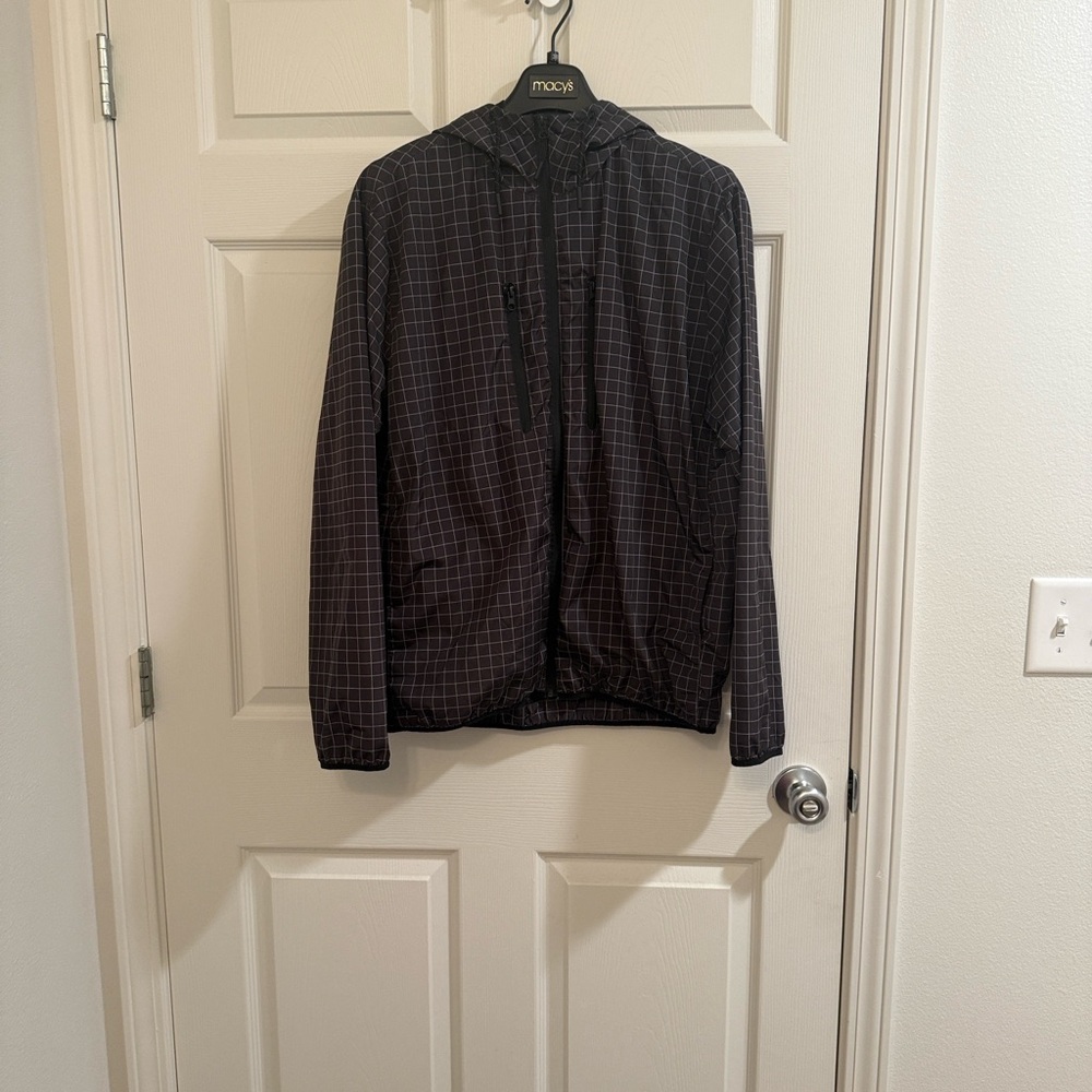 H&M Men's Black Checkered Windbreaker